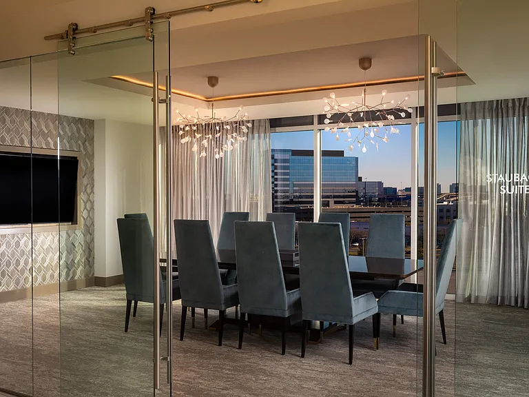 Staubach Suite