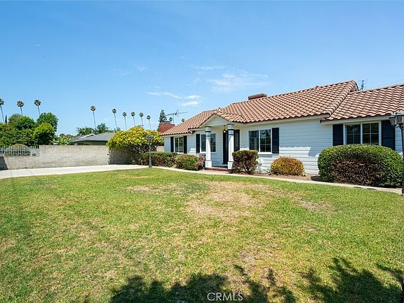 2nd image of 8541 Duarte Rd