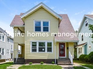 2139 Bunts Rd, Lakewood, OH 44107