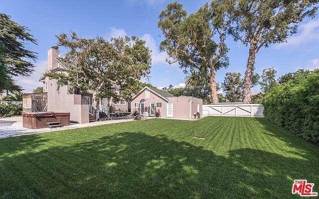 1st image of 624 Marguerita Ave