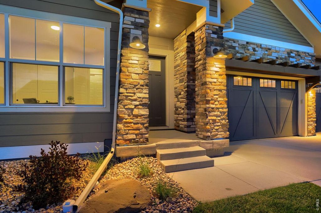 3016 Windward Way