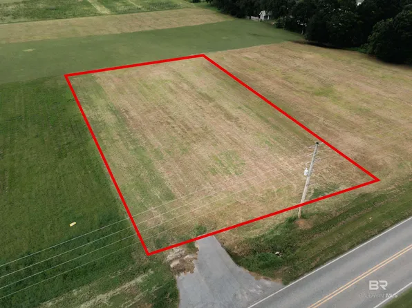 17127 E Thompson Rd #2, Robertsdale, AL 36567