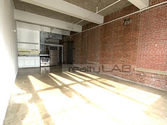 3rd image of 1236 Atlantic Ave APT 307