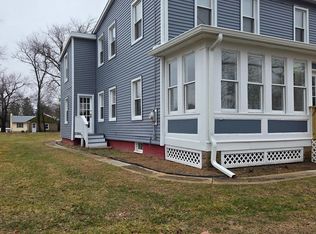 636 E Front St, Florence, NJ 08518