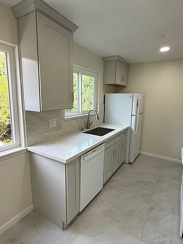 508 Hope Ter #2 Photo 1