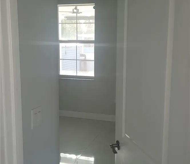 653 Foxchase Dr — Photo 32