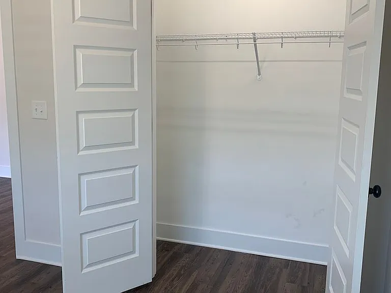 1285 Shades Ter — Photo 19