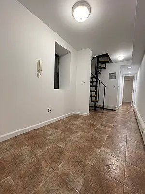 Rented by Glasser Realty LLC | media 17