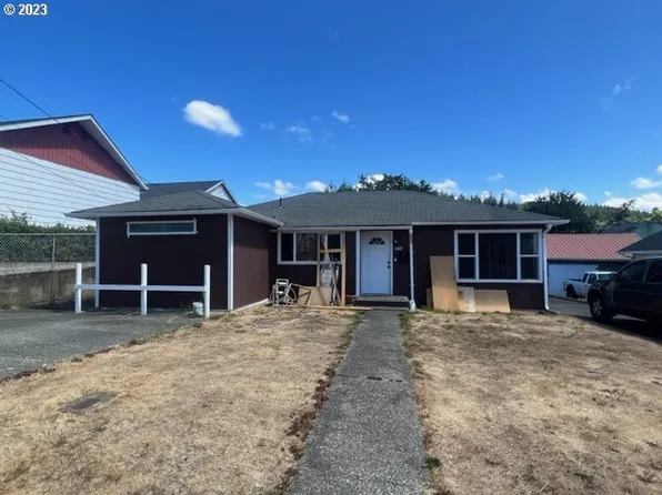 1200 N Dean St, Coquille, OR 97423