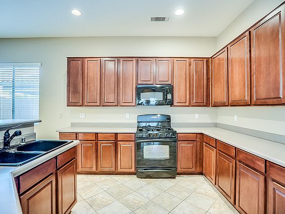 5th image of 30764 N 126th Dr