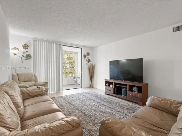 1800 SW 81st Ave APT 1309, Pompano Beach, FL 33068