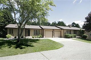 1st image of 106 Heather Hills Dr