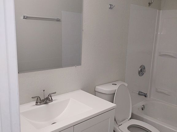 3rd image of 7361 Florin Woods Dr #64