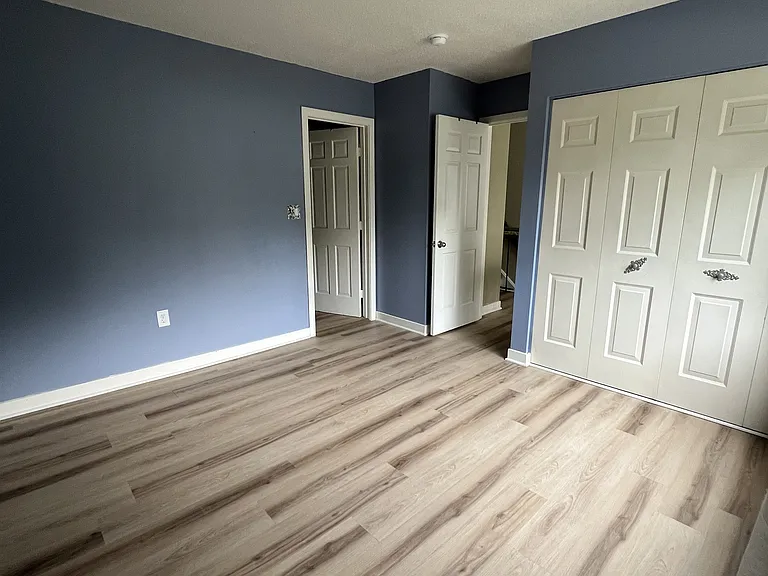 Upstairs 2nd Bedroom