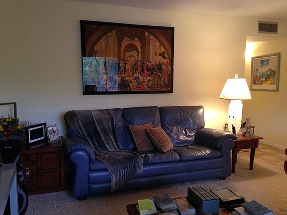4th image of 7249 Ashmont Cir #205