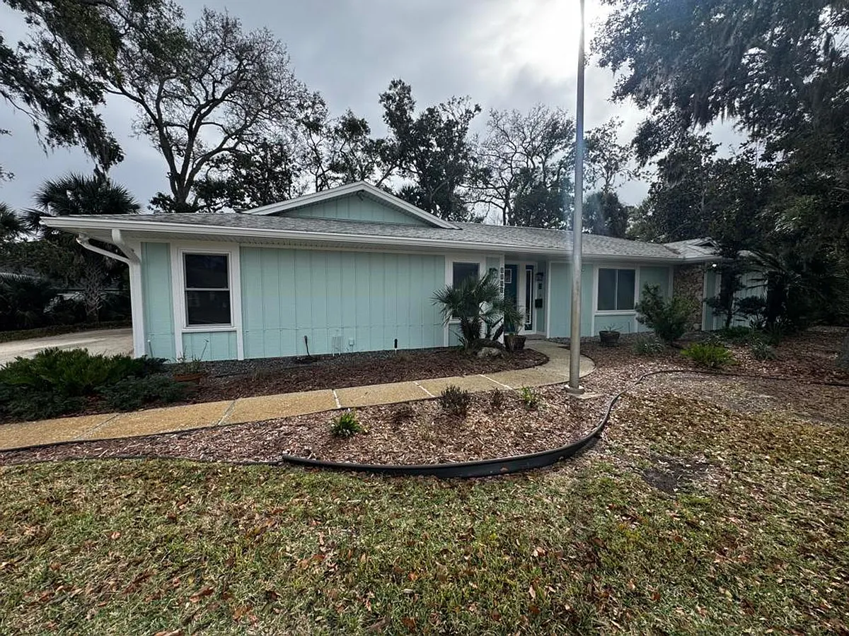 Building Photo - 1508 Poplar Dr