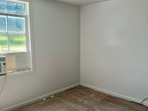 4th image of 880 County Road 505