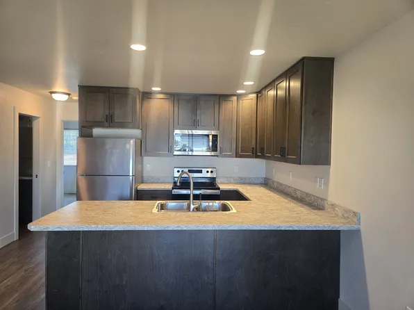 206 11th Ave W #B, Polson, MT 59860