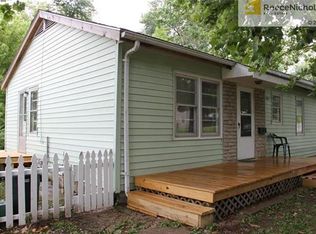 225 Cornell Ave, Bonner Springs, KS 66012