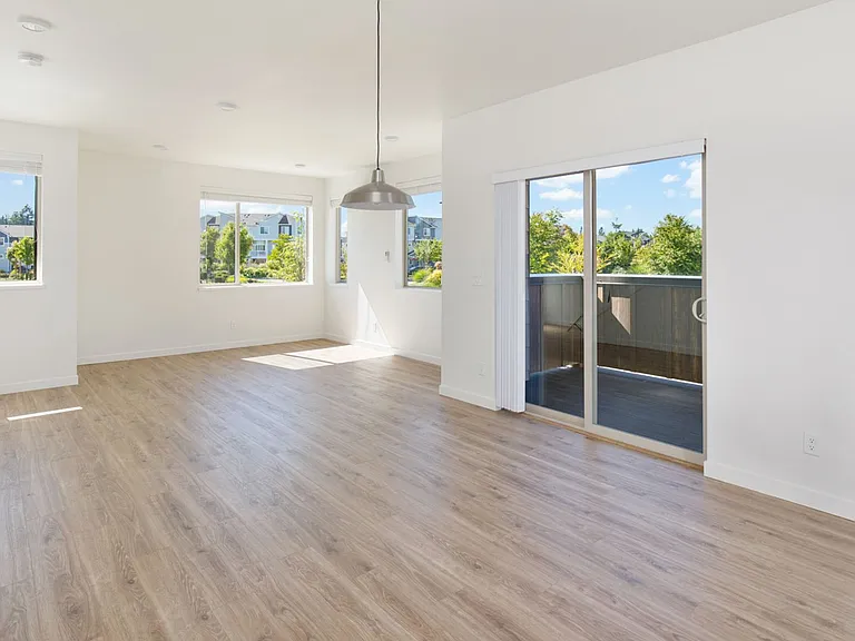 32766 Ten Trails Pkwy SE — Photo 7