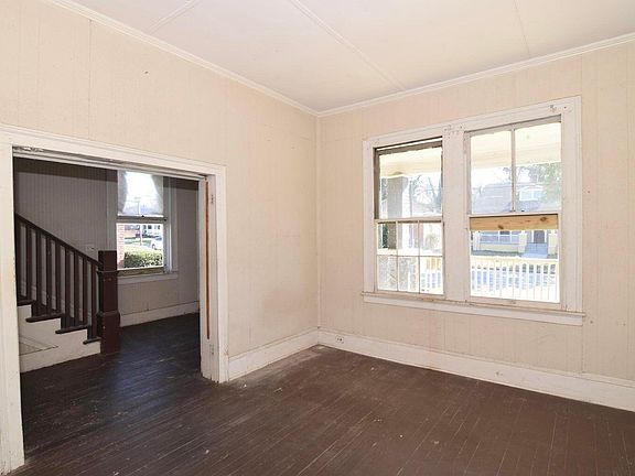 3rd image of 247 Ellis Street