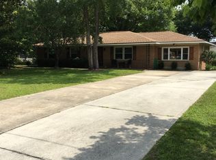 317 Apollo Dr, Wilmington, NC 28405