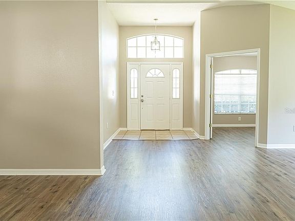 2nd image of 8911 Aberdeen Creek Cir