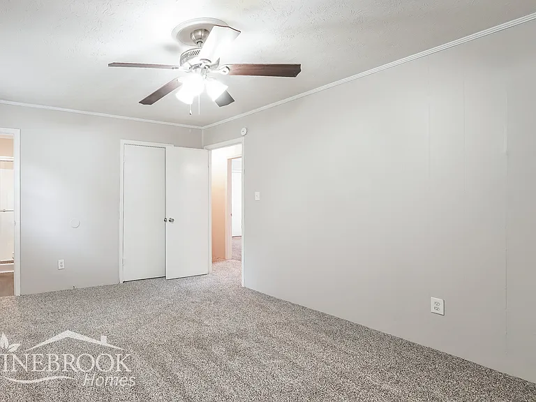 116 Trailside Dr — Photo 9