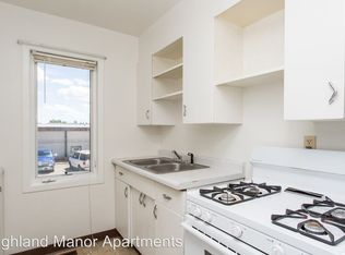 311 W Highland Dr APT 203B, Williston, ND 58801