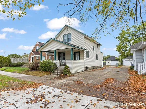 731 Eleanor St NE, Grand Rapids, MI 49505