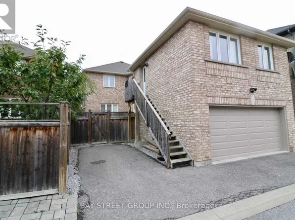 46 Balsam St, Markham, ON L6B 0P5