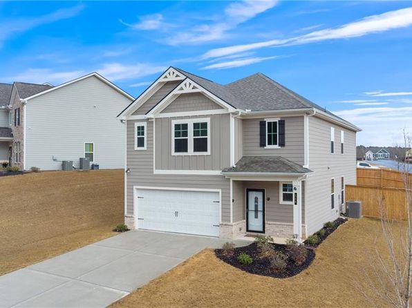 144 Chapel Hill Pkwy, Newnan, GA 30263