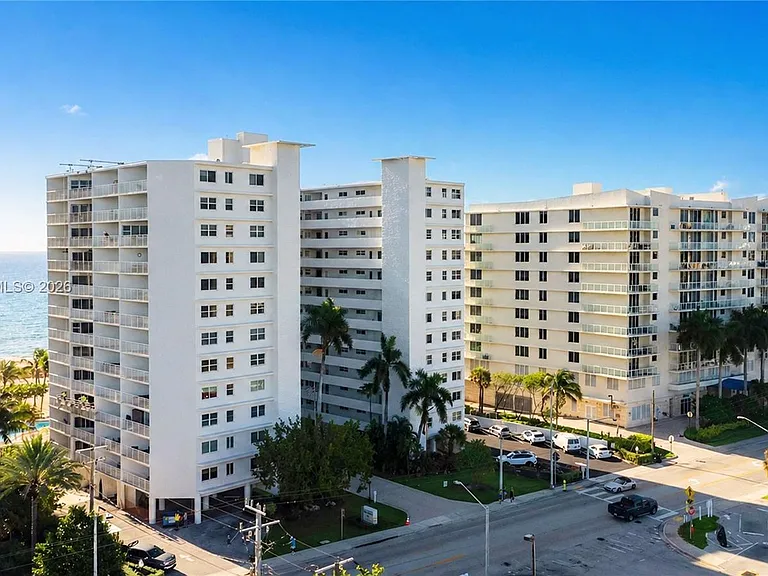 710 N Ocean Blvd #102 — Photo 31