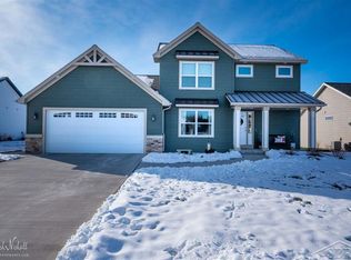5731 Stone Briar Ln S, Freeland, MI 48623