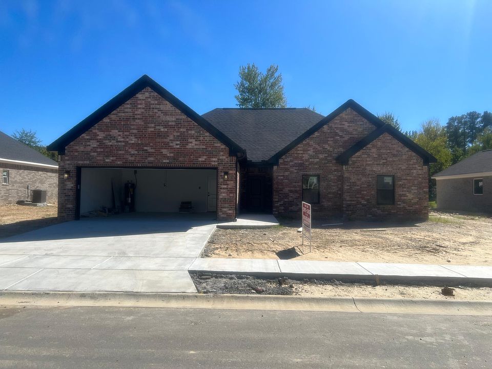 2nd image of 4541 Western Woods Dr