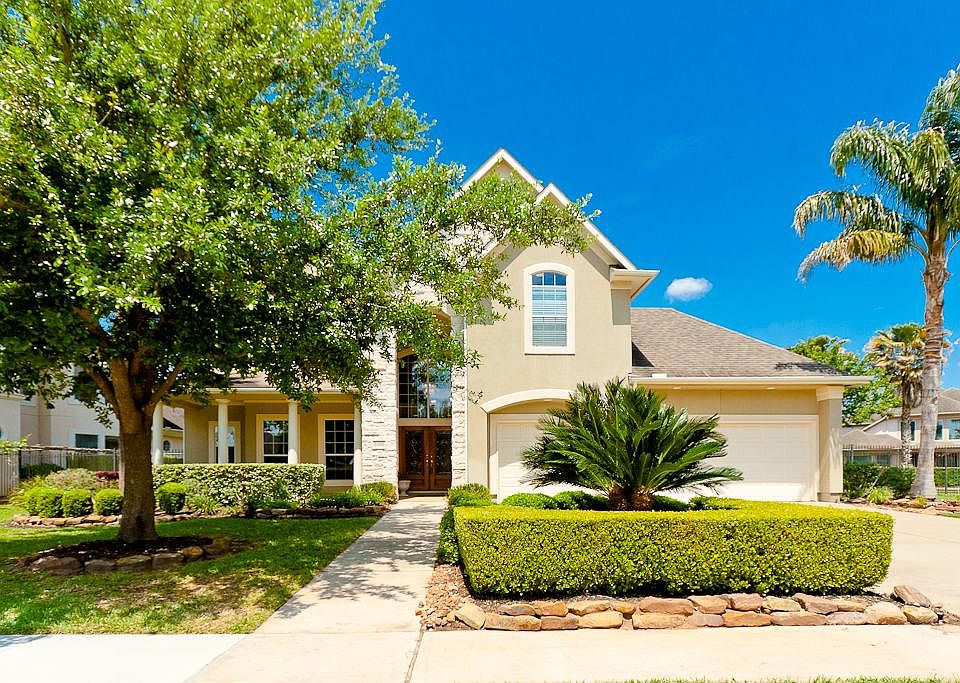 1st image of 5202 Dawnington Pl
