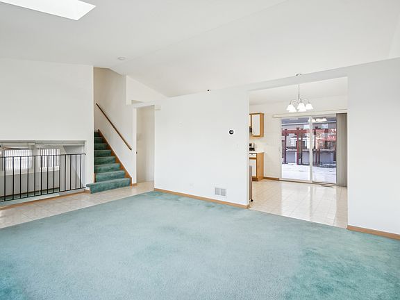 4th image of 2891 Cadbury Cir