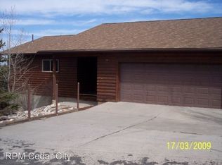221 S Casa Loma Ln, Cedar City, UT 84720