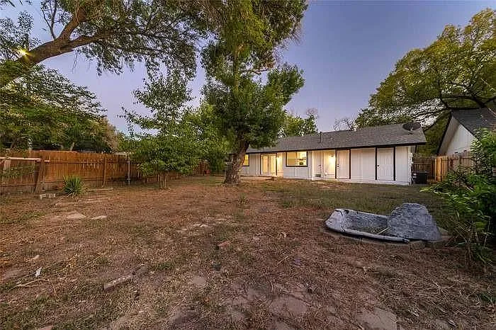 5535 Pine Pl — Photo 24