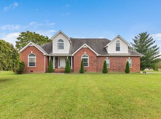 127 Tenby Dr, Murfreesboro, TN 37127