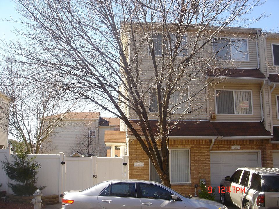 1st image of 66 Sandywood Ln
