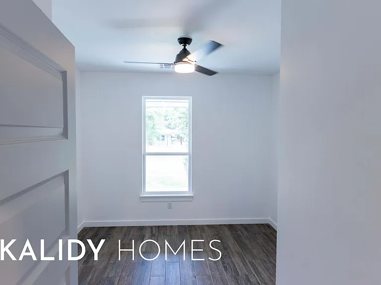 1640 Kalidy Dr — Photo 39