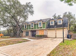 7703 Bent Br, San Antonio, TX 78250
