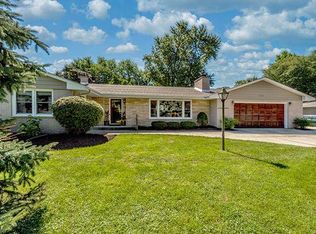 1134 E Chicago Ave, Naperville, IL 60540