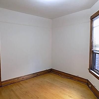 1st image of 1208 W Cornelia Ave