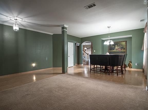 5th image of 2421 Galemeadow Dr