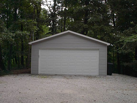 3rd image of 1627 E Boonville New Harmony Rd