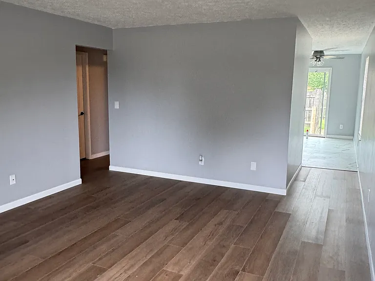 3837 Millstone Rd #3837 — Photo 9