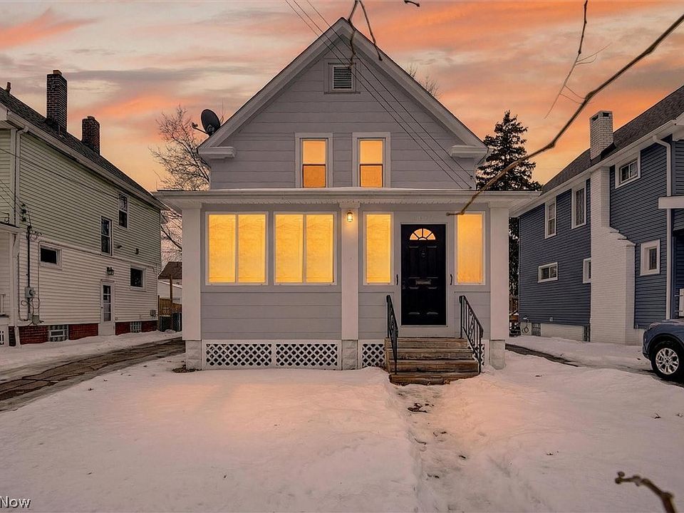 1st image of 1602 Rosewood Ave