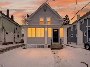 1602 Rosewood Ave, Lakewood, OH